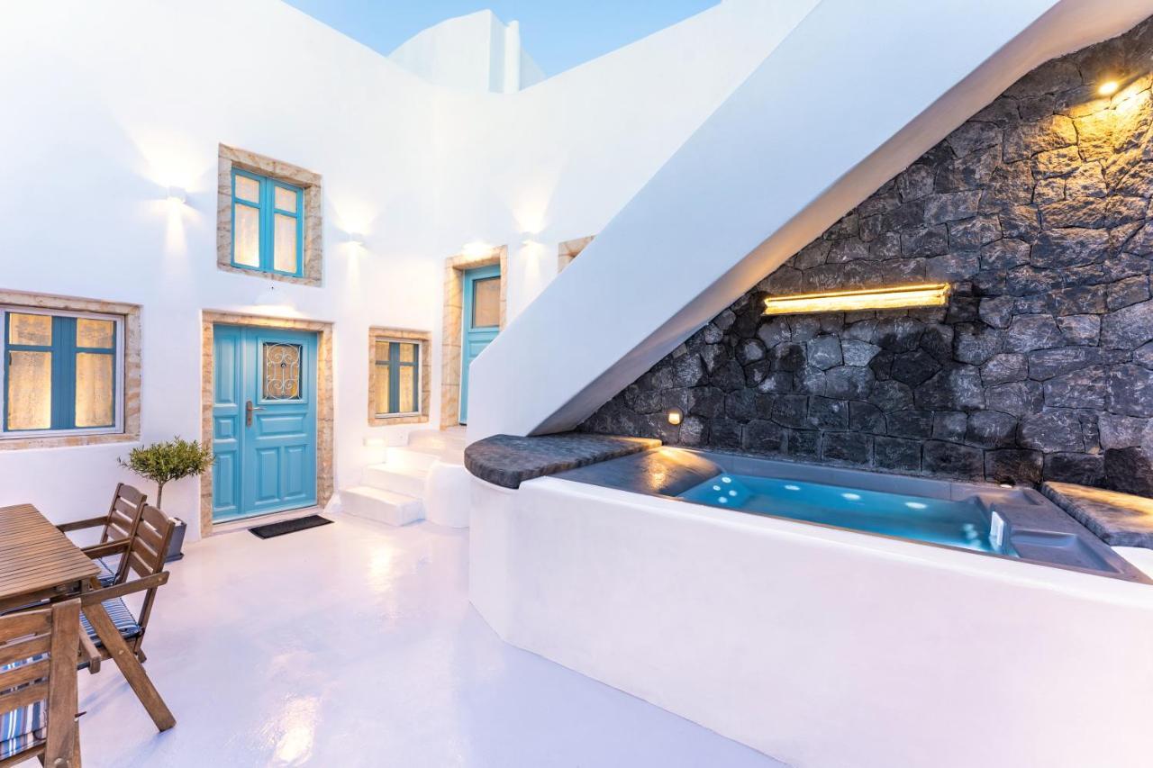 Kalamia Cave House *